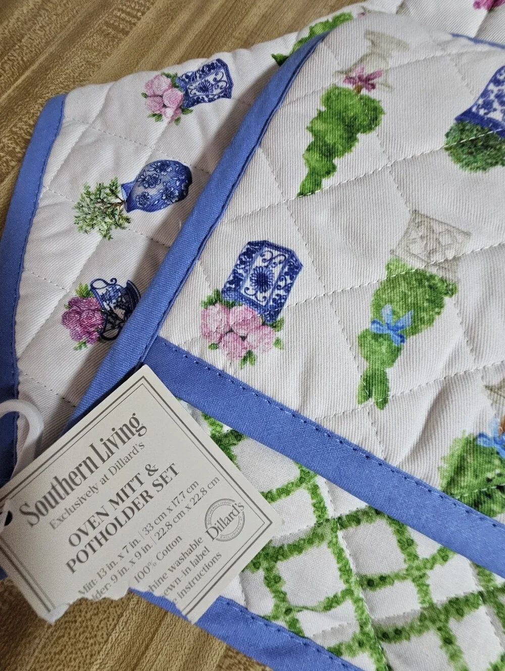 Southern Living Bunny Topiary Oven Mitt Pot Holder Set Chinoiserie Easter Blue